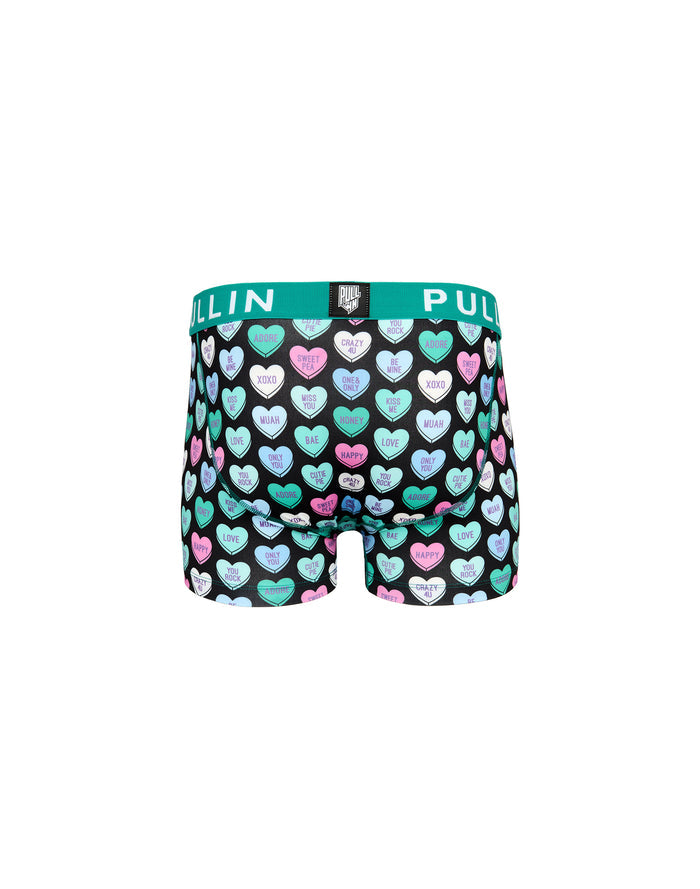 boxer court baby PULLIN en lycra