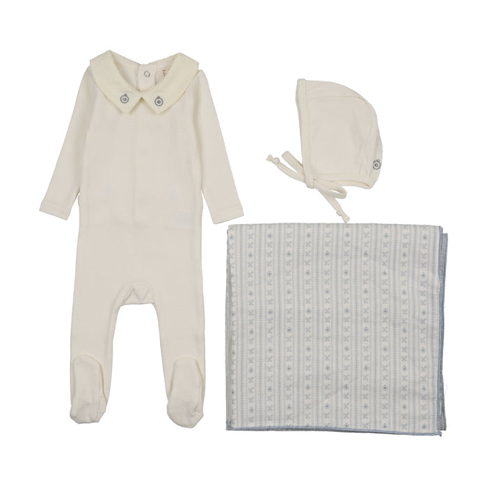 set footie sweetheart collared with bonnet and blanket - cream/blue