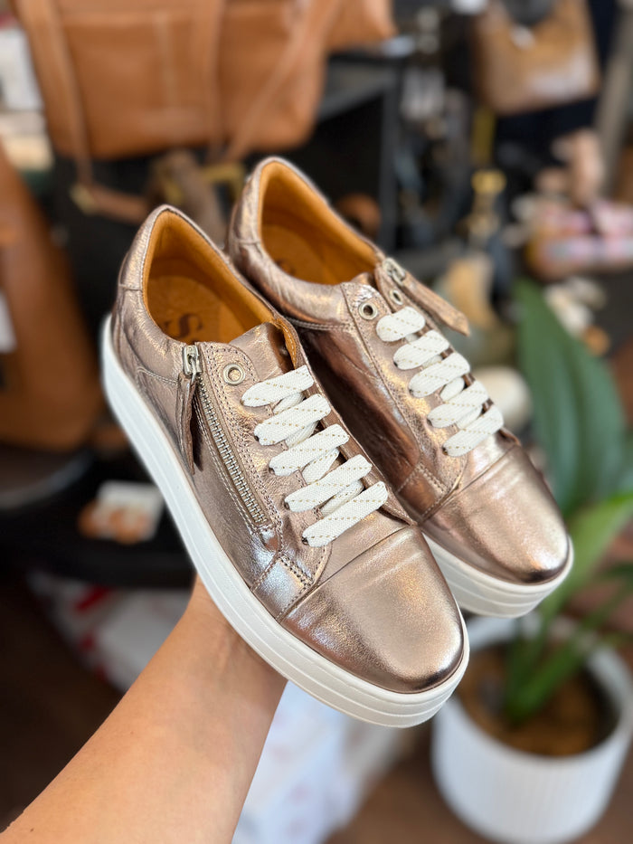 Sala Abbey Soft Gold/Pewter Sneakers
