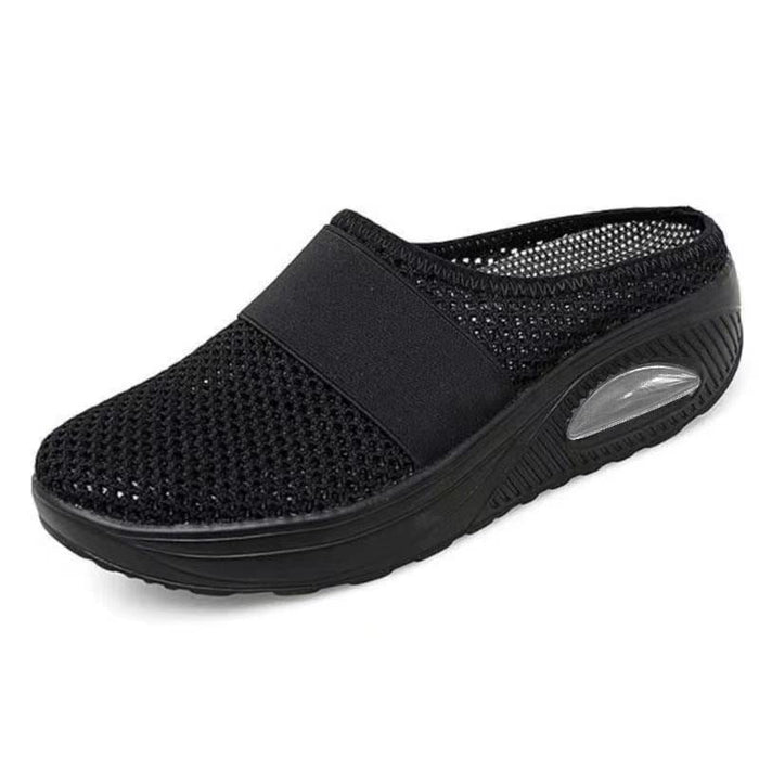 Black / 35