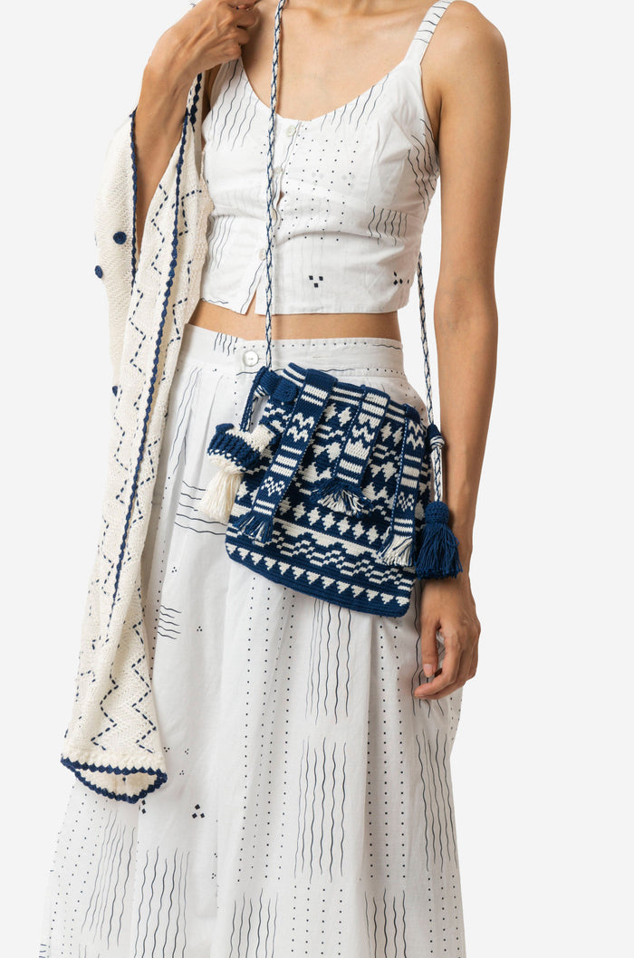 "Aluk" - Sling Bag