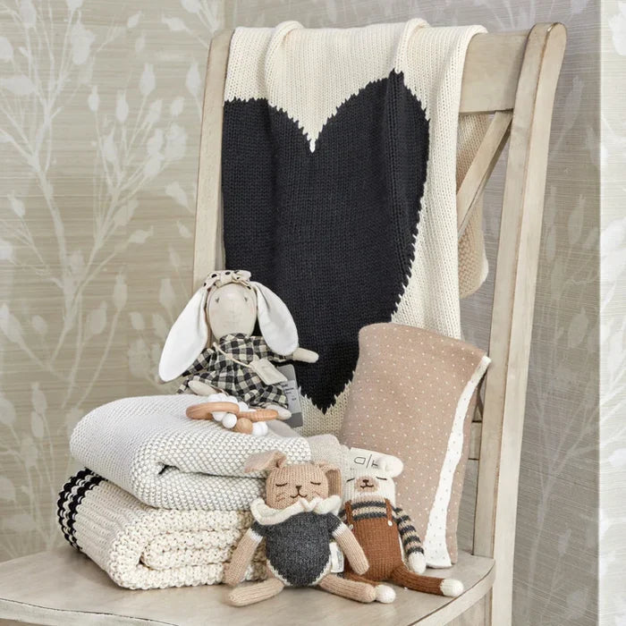 blanket knit heart - natural/black
