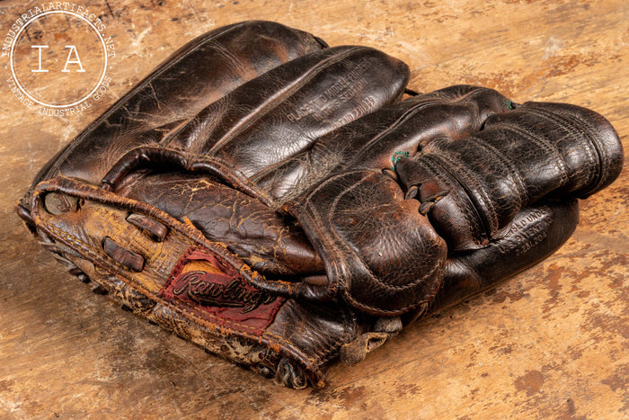 c.1939 Rawlings Three Finger Baseball Mitt