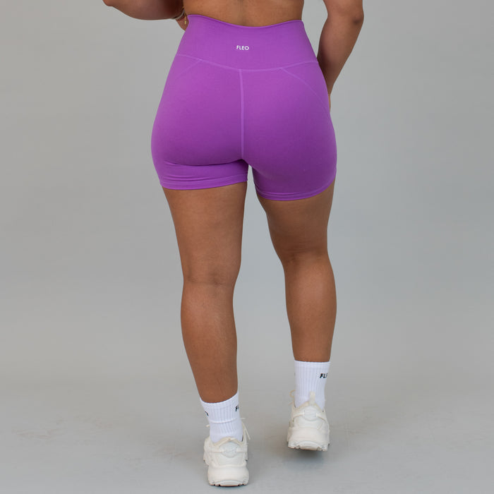 Heather Neon Purple Charge Short 5" - No Front Seam - Higher Rise by FLEO - 3