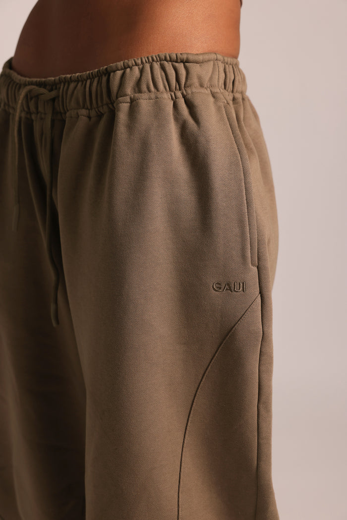 Classic Barrel Sweatpants - Coconut
