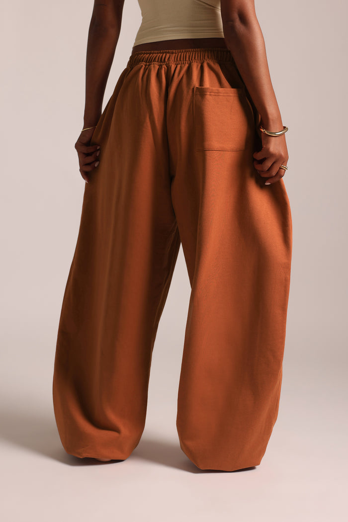 Classic Barrel Sweatpants - Terracotta