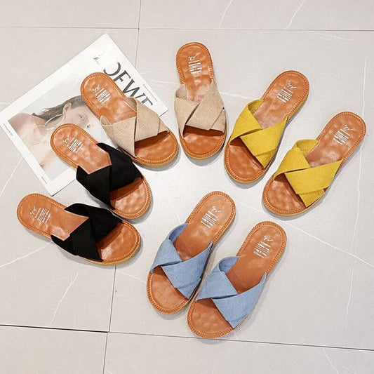 Criss-cross strap Sandals