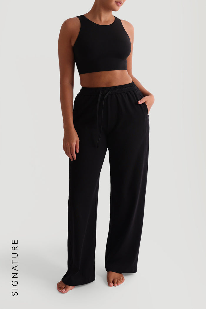 Daily Crop Top - Black
