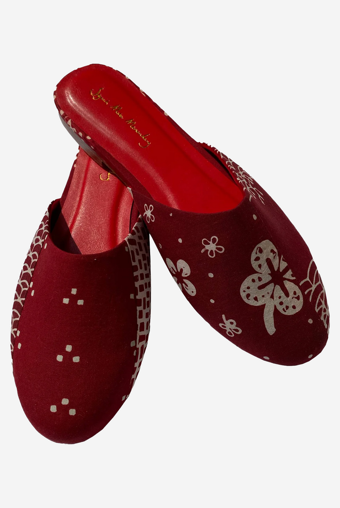 "Daur" - Slippers