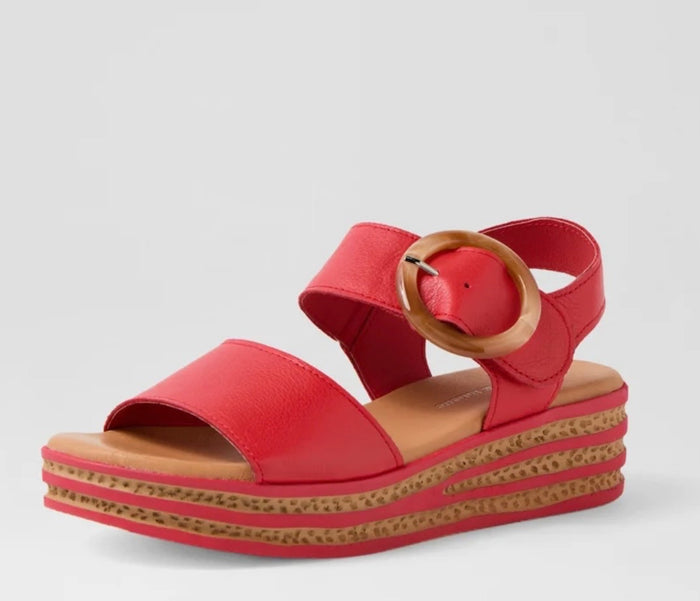 Django & Juliette Cubbie Red Leather