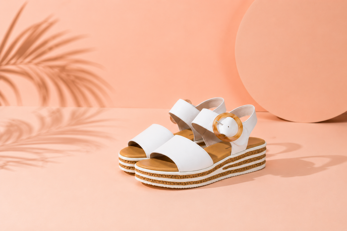 Django & Juliette Cubbie White Leather