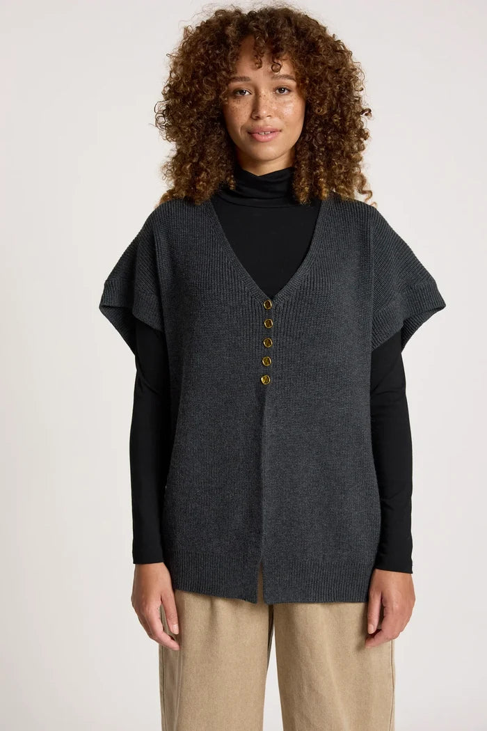 Eb+Ive Berbe Vest Cardigan Charcoal