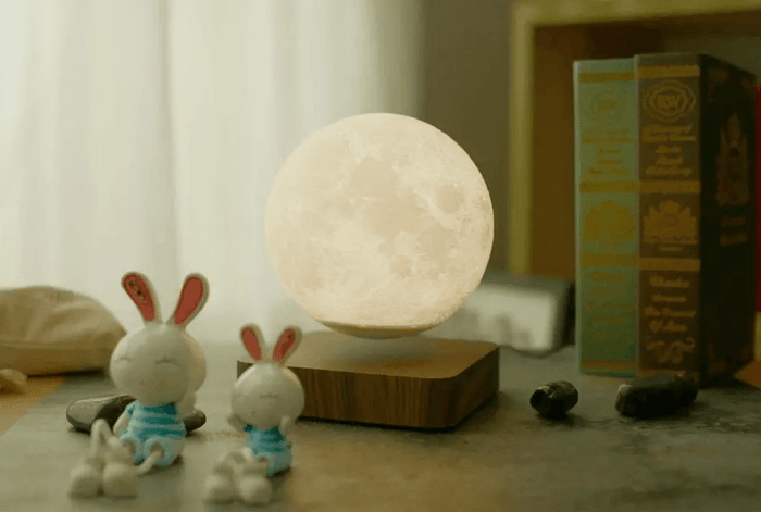 Floating moon night lamp