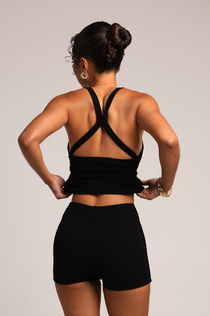 Form High-Rise 3" Shorts - Black