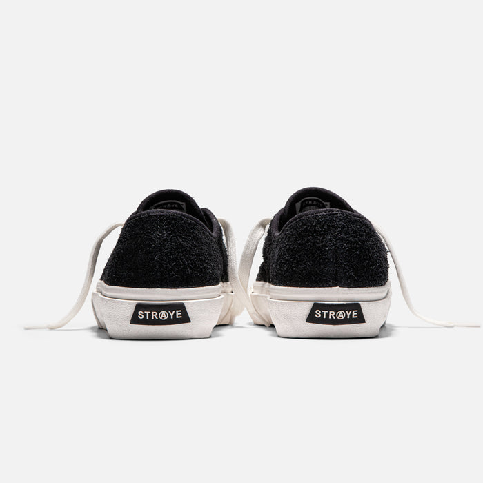STRAYE Gower Black Suede – back heel view skate sneaker