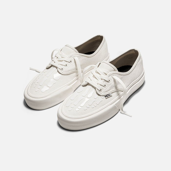 STRAYE Gower Cream X-Ray – front angled view skate sneaker