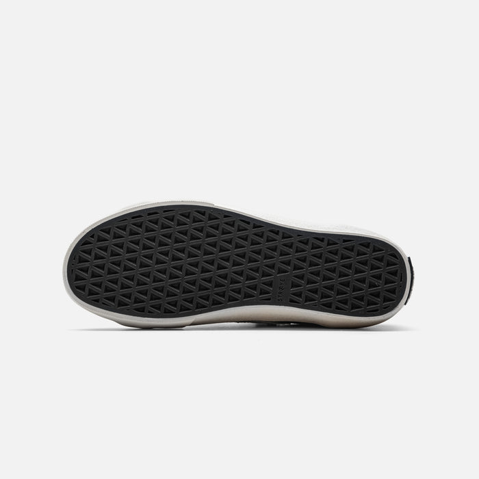 STRAYE Gower Cream X-Ray – outsole bottom view showing grip pattern