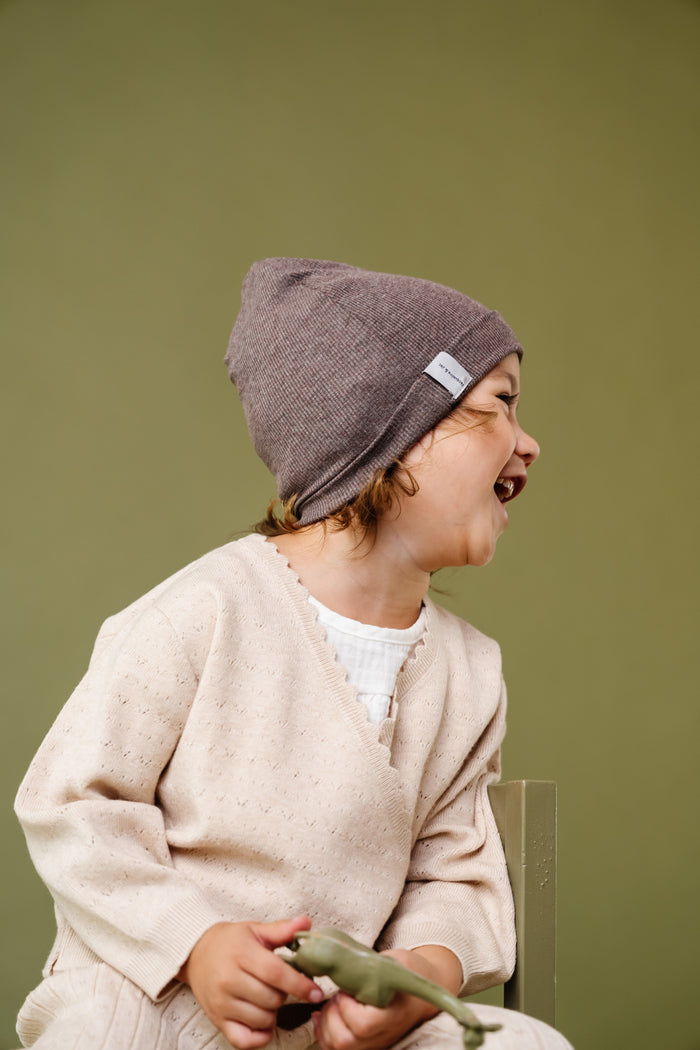 hat ribbed beanie - maple