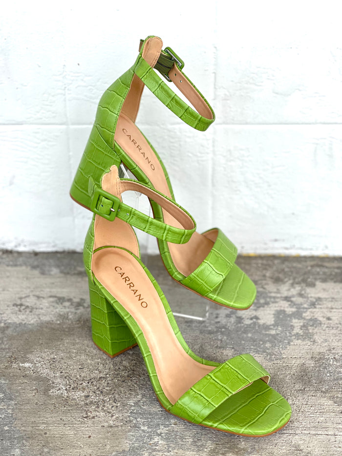 Carrano - new Croco/pistacchio Heels