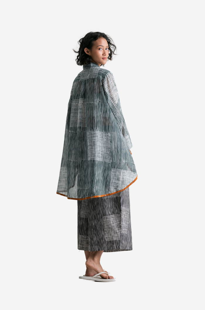 "Lapis Hijau" - Baju Chandra