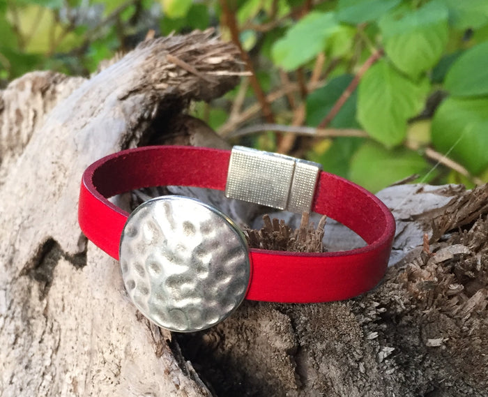 Leather Bracelet - Red with Hammered Disc