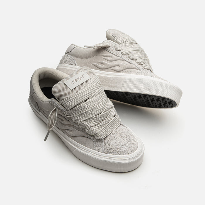 STRAYE Logan Puff Cream Bevel – angled lifestyle photo skate shoe