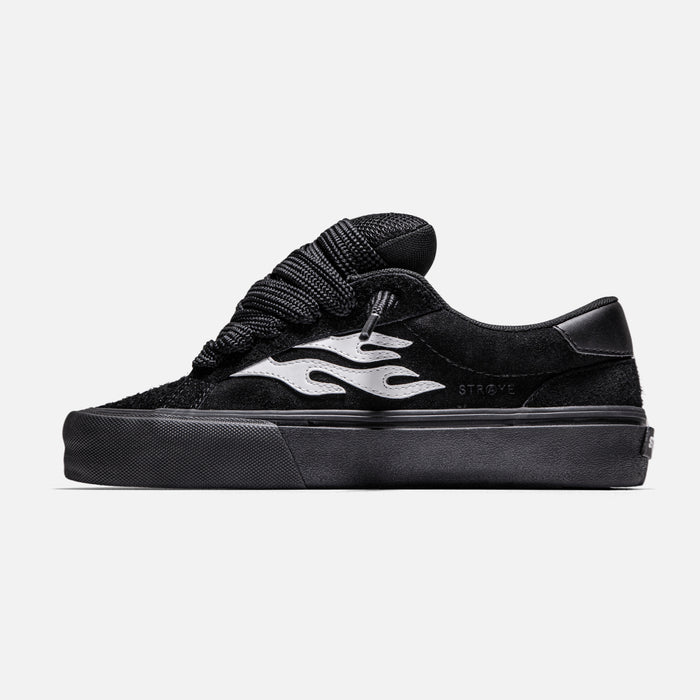 STRAYE Logan Puff Phantom – side view low-top skate sneaker