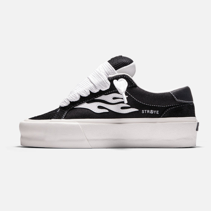 STRAYE Logan Stomper Black – side view low-top platform sneaker