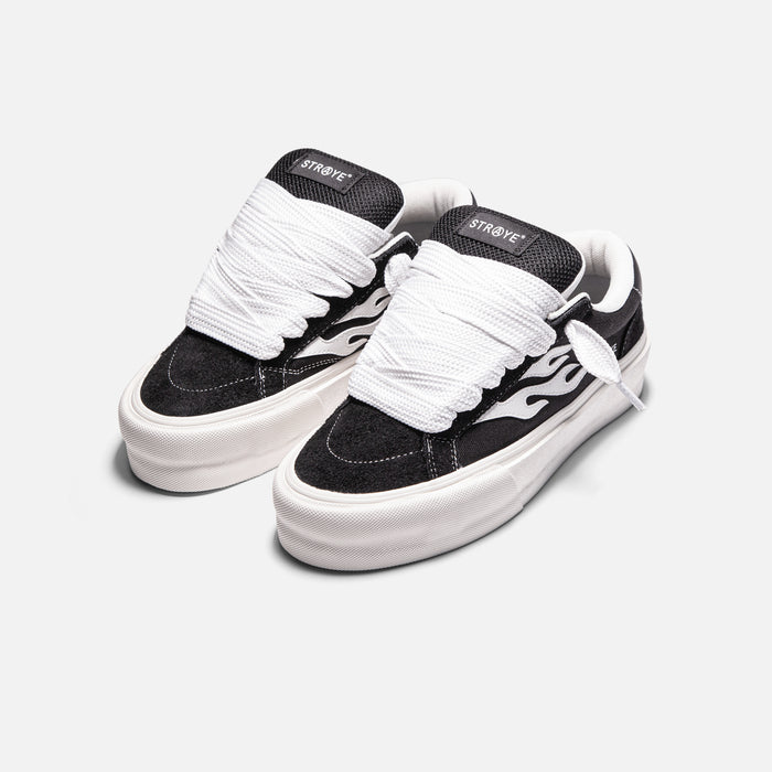 STRAYE Logan Stomper Black – front angled view platform sneaker