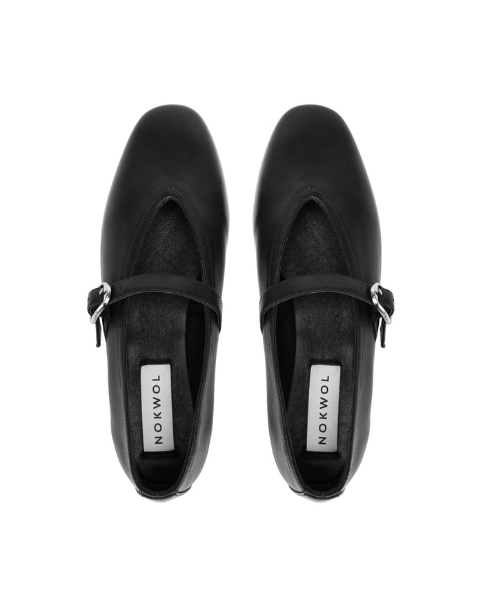 Lova Black Leather