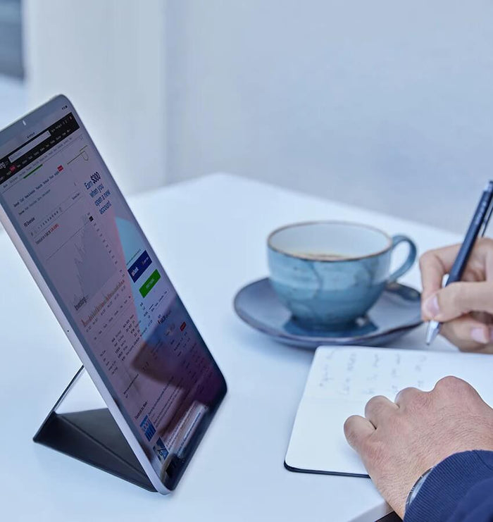 Magnetic Foldable Tablet Stand