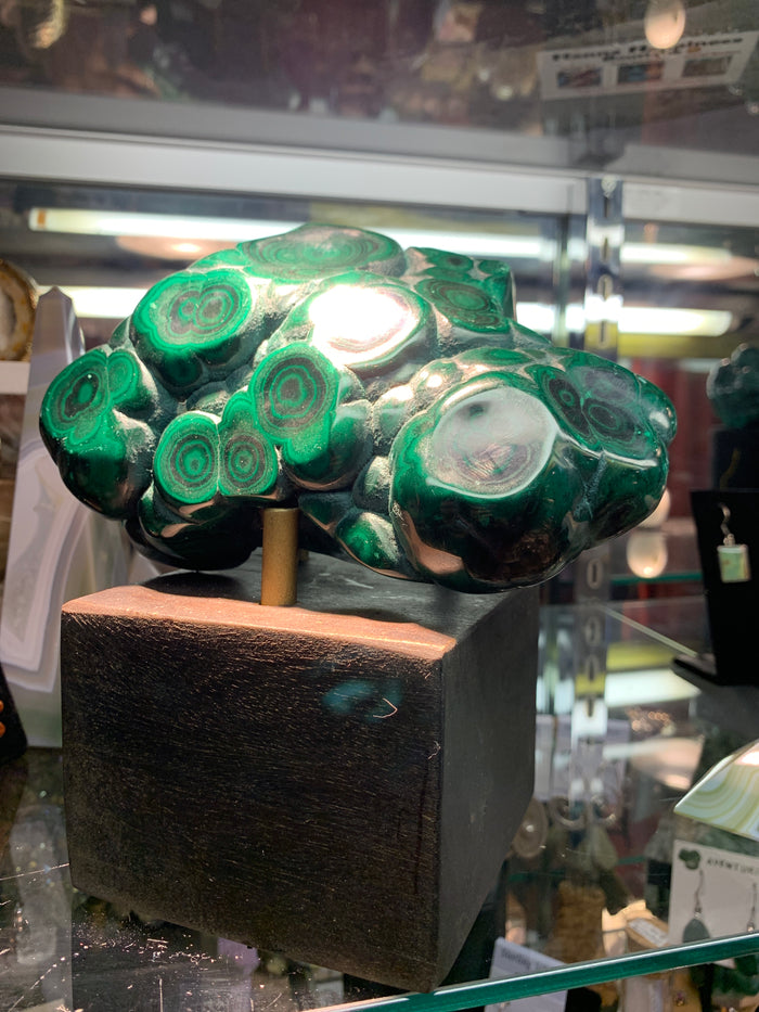 Malachite Showpiece