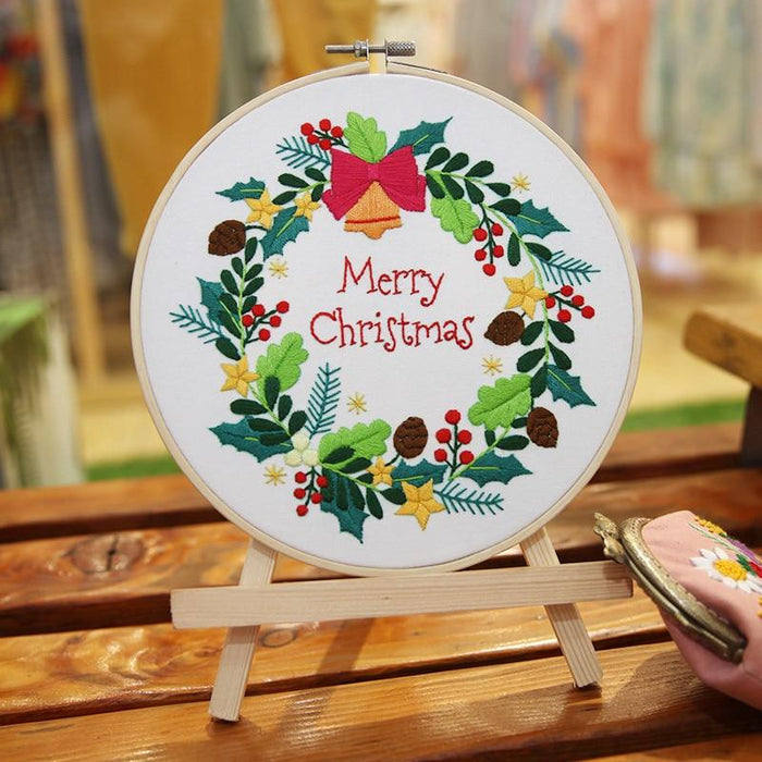 Merry Christmas Embroidery Set