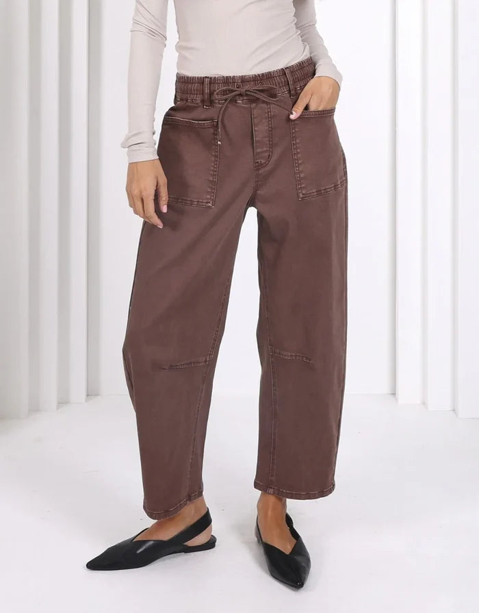 Monaco Jeans Leo Barrel Pants in Chocolate Brown