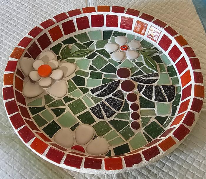 Mosaic Bee Bath Workshop with Sara