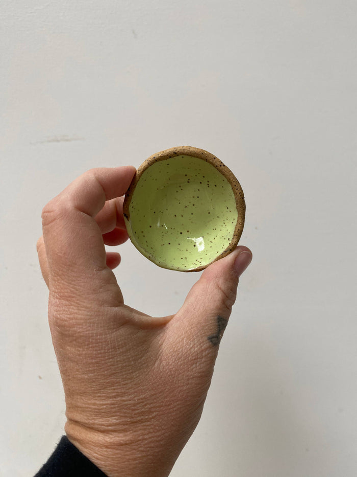 Pinch bowl, Ring dish