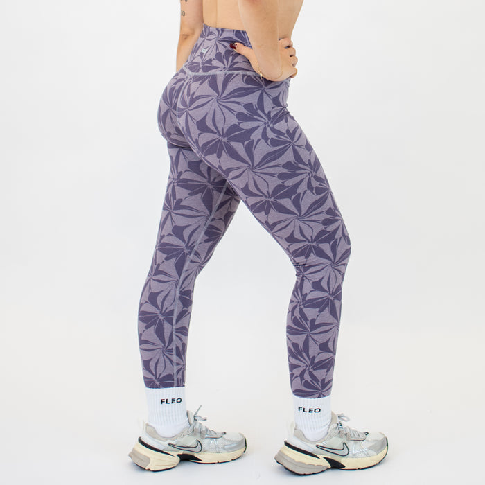 Floral Swirl Pulse Legging 25"- No Front Seam - High Rise by FLEO - 2