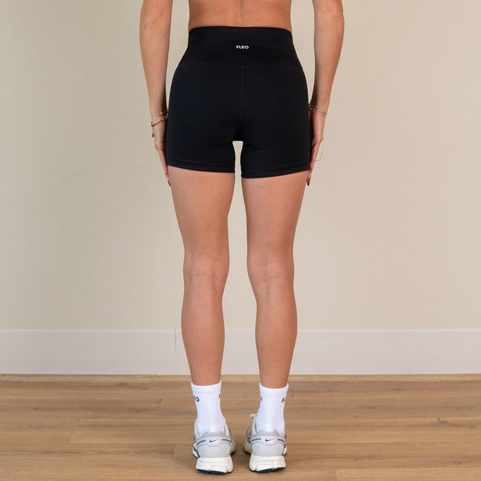Pulse Short 5" - No Front Seam - High Rise
