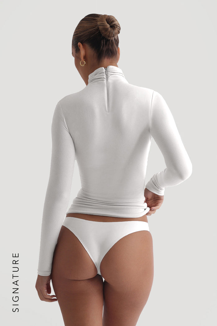 Refined Long Sleeve Turtleneck T-Shirt - White