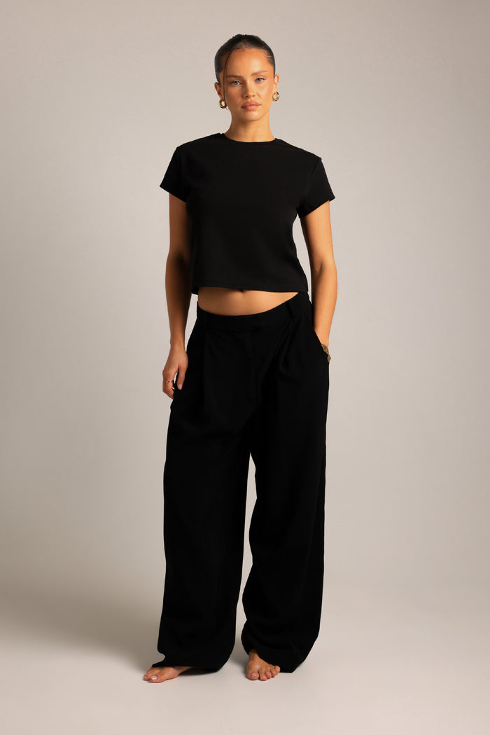 Relaxed Baby Tee - Black