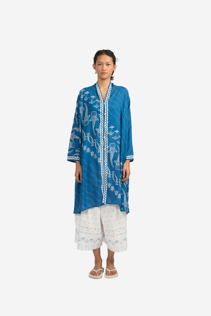 "Samudra Lereng" - Kebaya Panjang