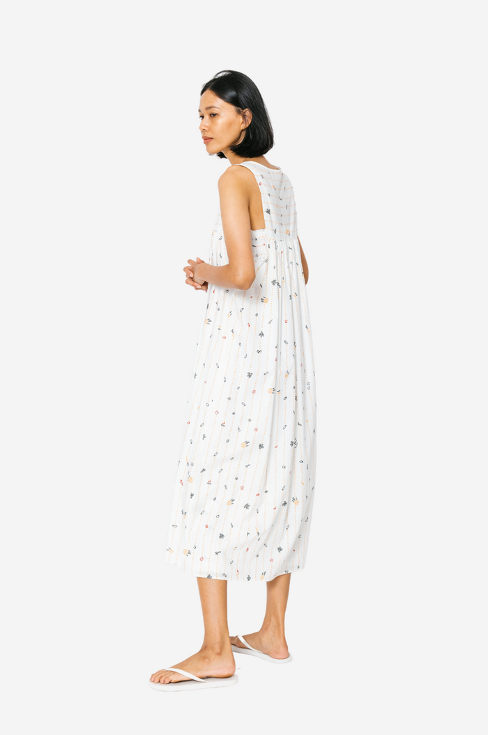 "Sejauh Mata Memandang X Dian Sastrowardoyo" "Tumbuh" - Adem Dress