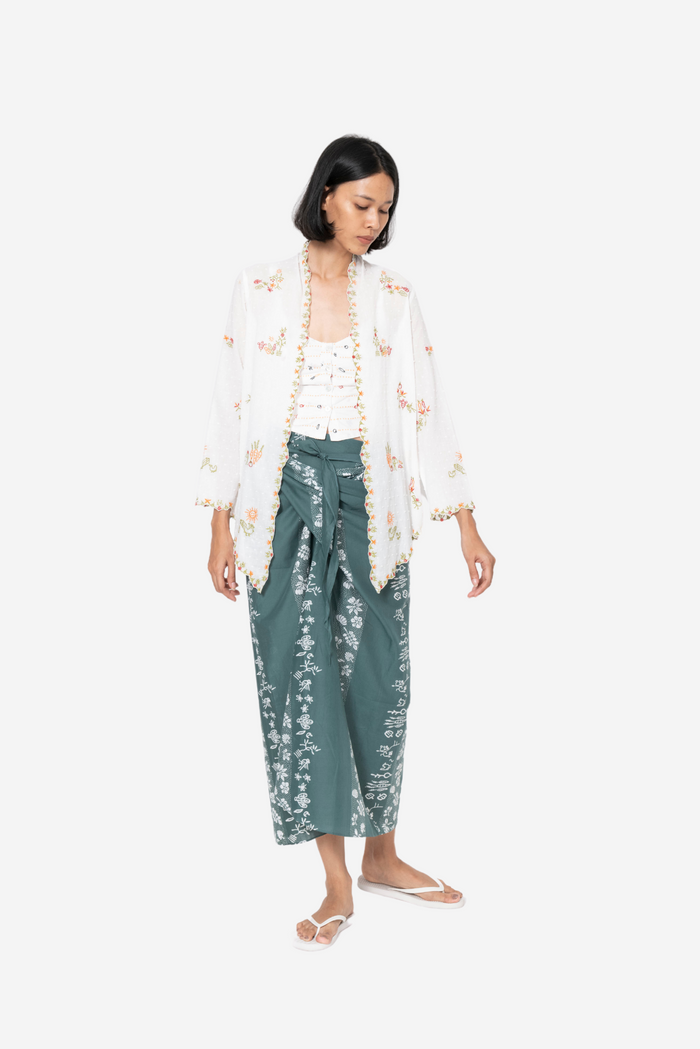 "Sejauh Mata Memandang X Dian Sastrowardoyo" "Tumbuh" - Embroidered Kebaya Encim
