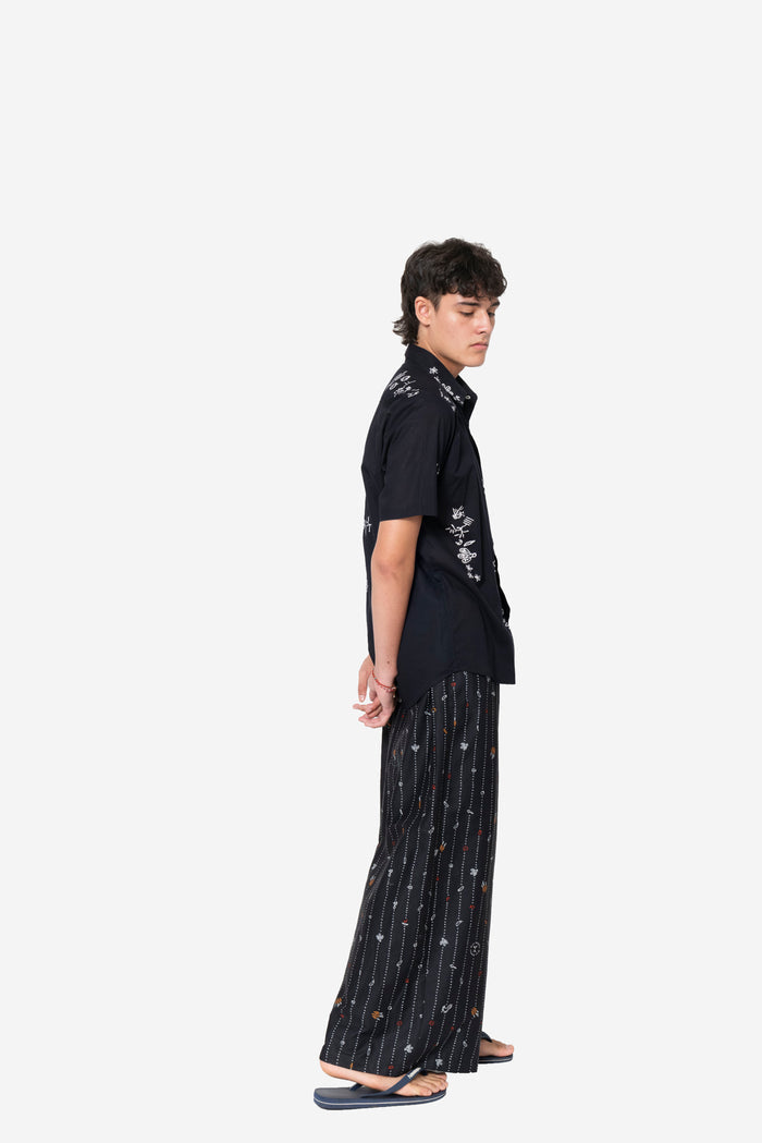 "Sejauh Mata Memandang X Dian Sastrowardoyo" "Tumbuh" Acak - Short Sleeve Shirt