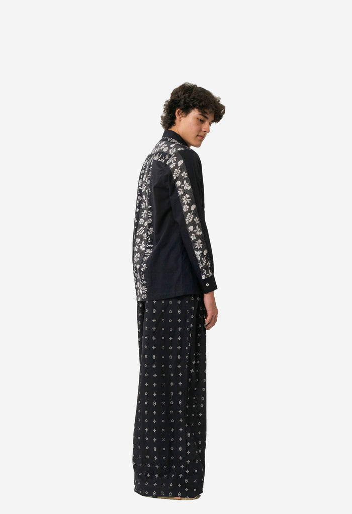 "Sejauh Mata Memandang X Dian Sastrowardoyo" "Tumbuh" Jeda - Long Sleeve Shirt