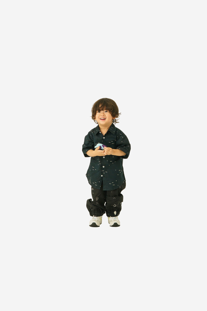 "Sejauh Mata Memandang X Tulus" - “Remedi” - Kids Shirt