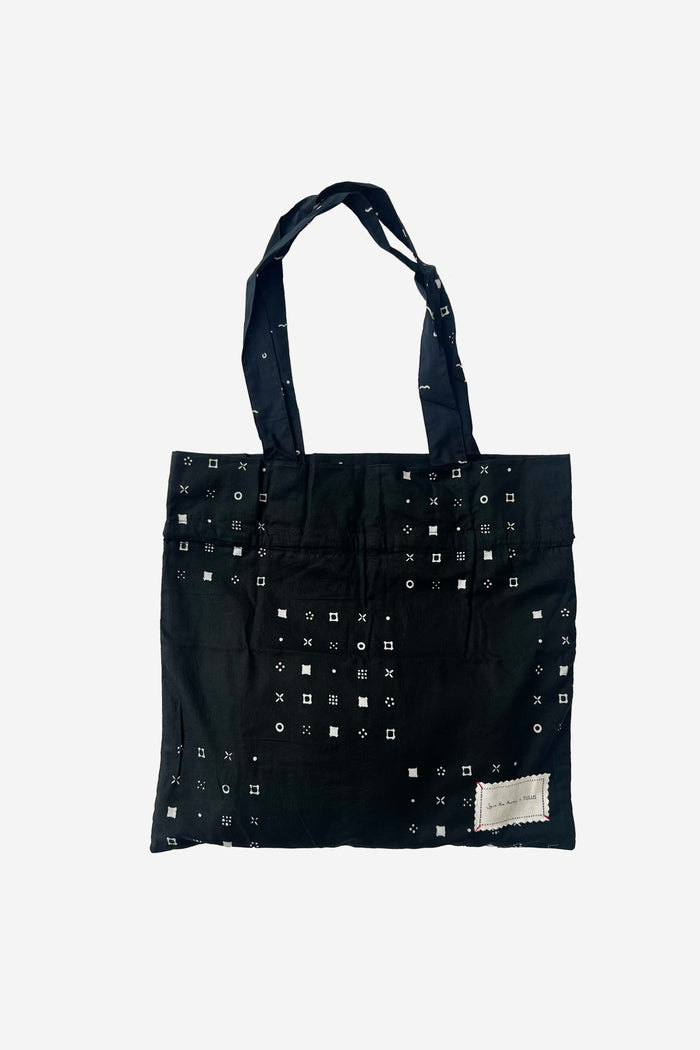 "Sejauh Mata Memandang X Tulus" “Monokrom ” - Drawstring Bag