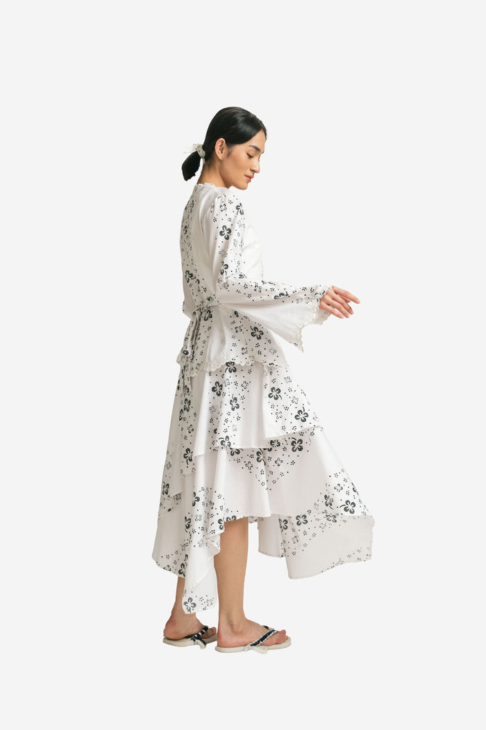 "Semanggi" - Kebaya Kaia