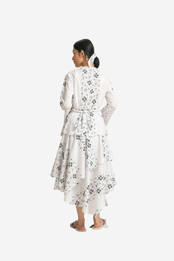 "Semanggi" - Kebaya Kaia