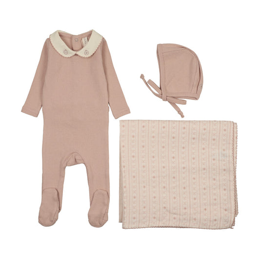 set footie sweetheart collared with bonnet and blanket - dusty pink